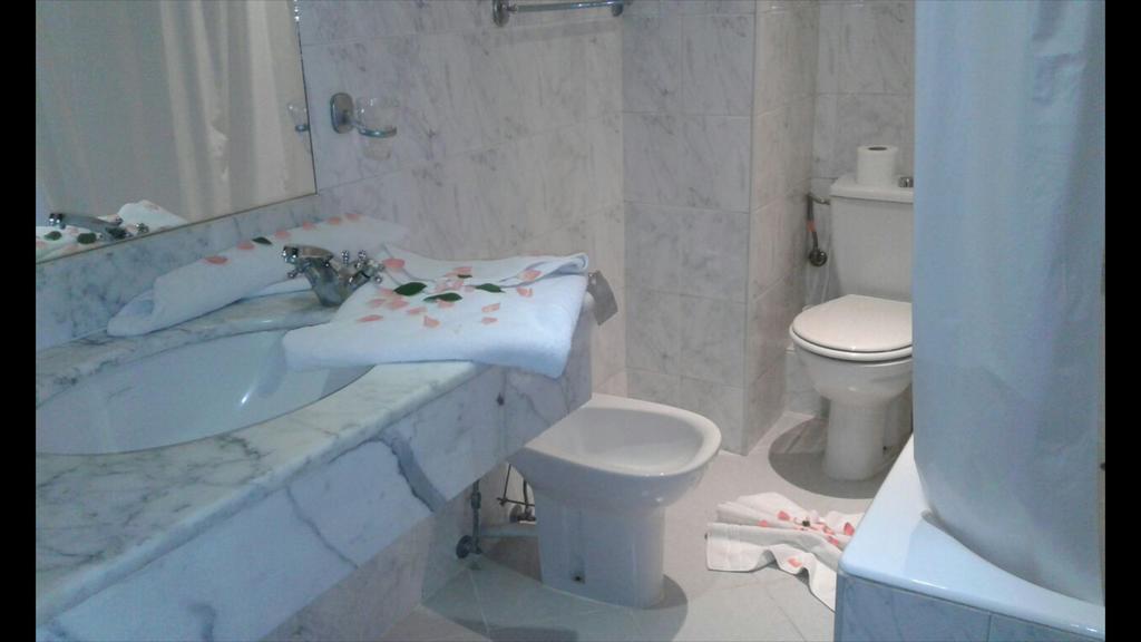 Rania Belmadina Hotel Casablanca Exterior foto